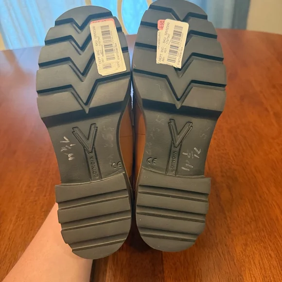 Vionic Tan Leather Loafers - Picture 9 of 12